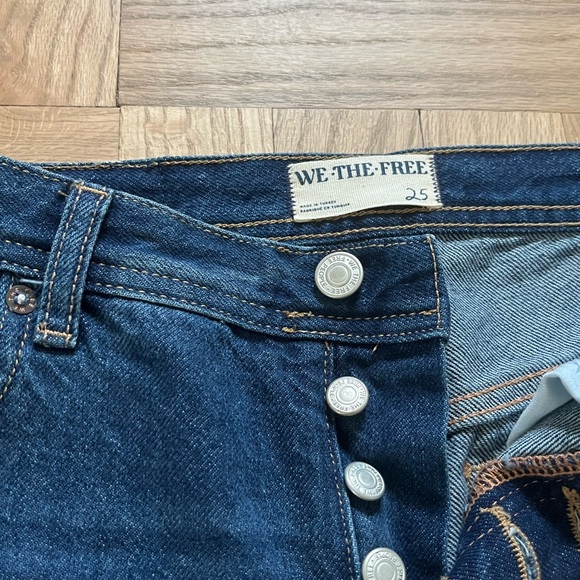 Free People We the Free Maggie Ripped Ankle Straight Leg Jeans - Picture 8 of 9